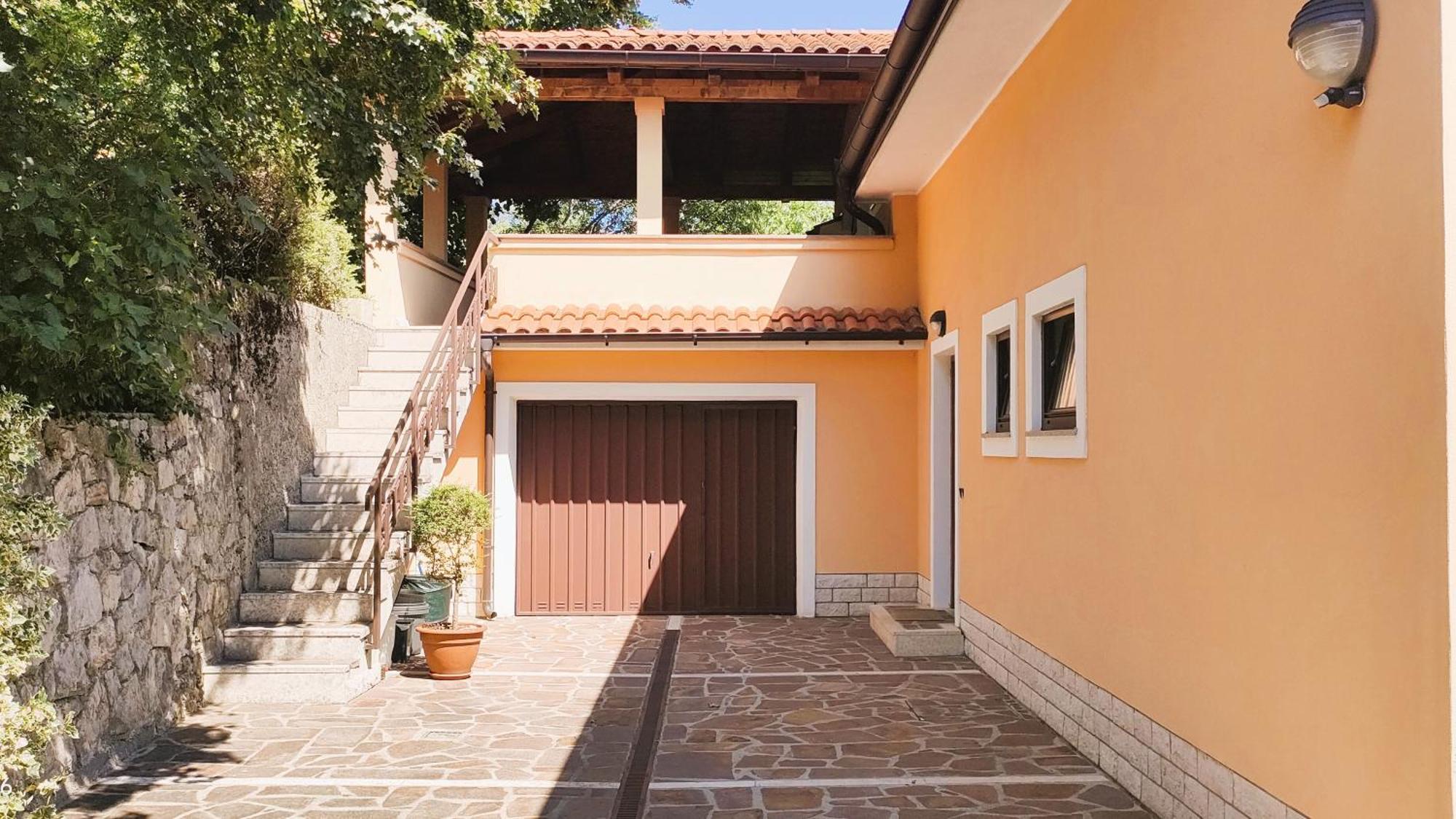 Apartment Pergola Veprinac Екстер'єр фото